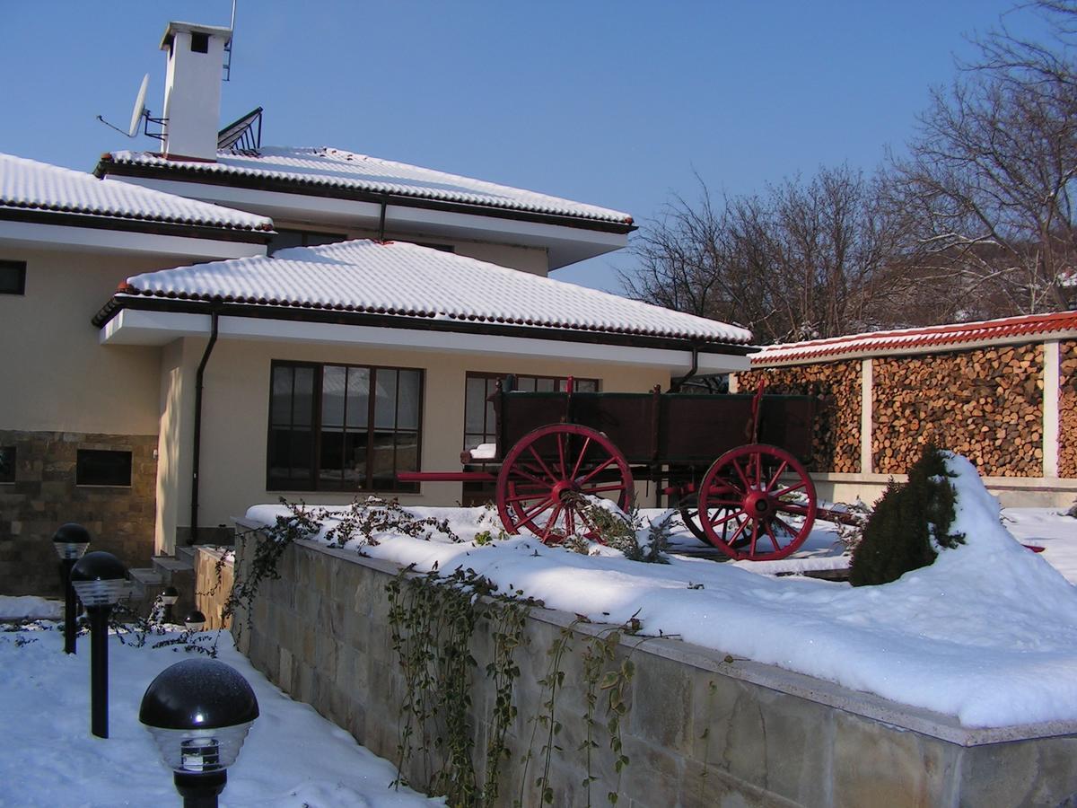 Hotel Black Stork Nisovo Extérieur photo